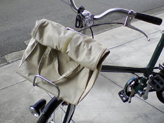 無印自転車のトートバッグ。